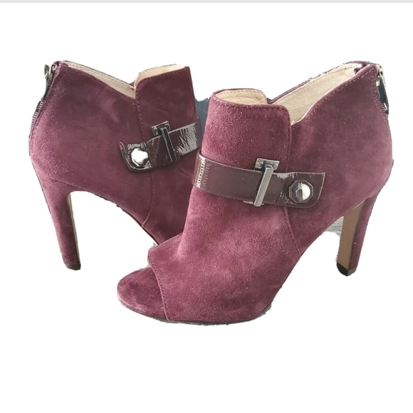 Louise et Cie Shoes - NEW Louise Et Cie Lander Burgundy Ankle Boot